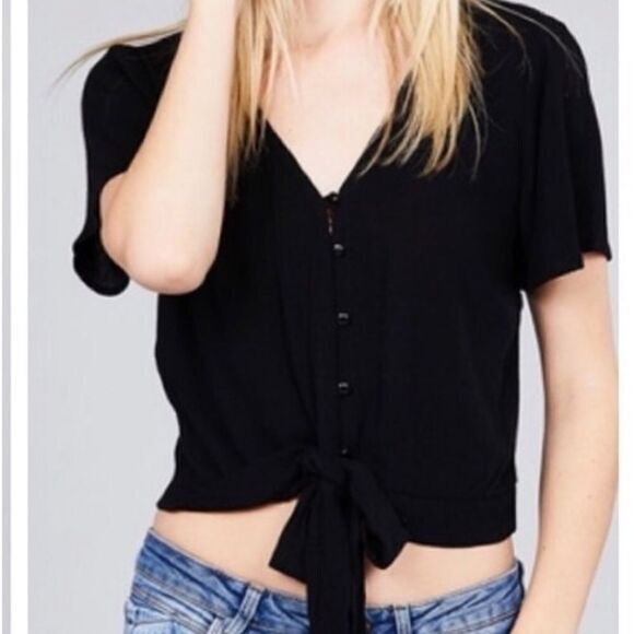 Cropped Tie Front Top - Picture 5 of 8